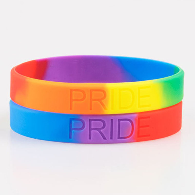 Bracelet en silicone couleur a - Women Fashion Now avis et prix