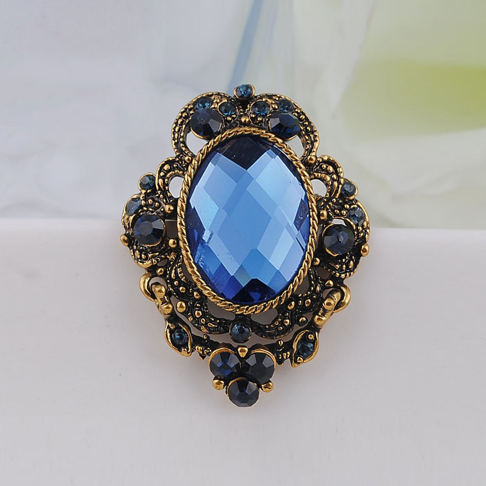 Broche camée de style victorie - Women'S Fashion Retailers avis et prix