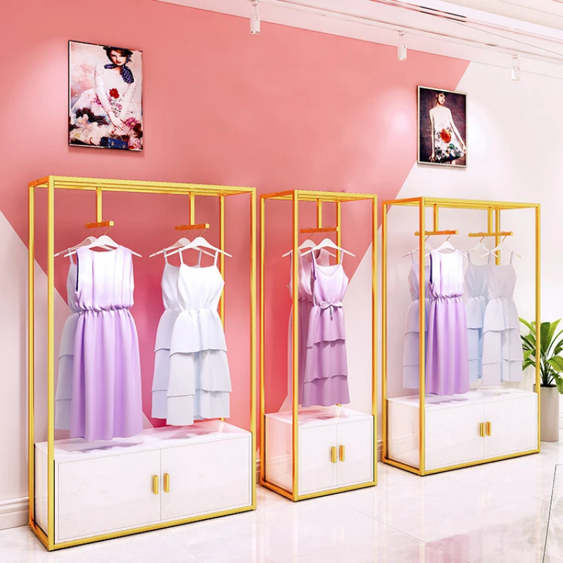 Présentoirs de Magasin de Vête - Women'S Fashion Retailers avis et prix