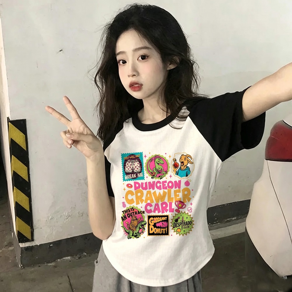 T-shirt Dungeon Crawler Carl p - Women'S Fashion In The 80S avis et prix